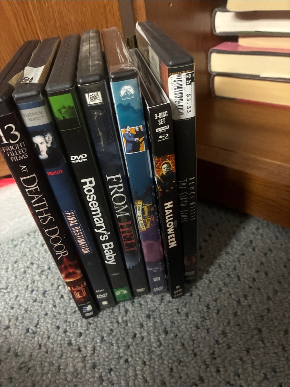 Assorted Horror Movie DVD & Blu‑ray Collection - Black